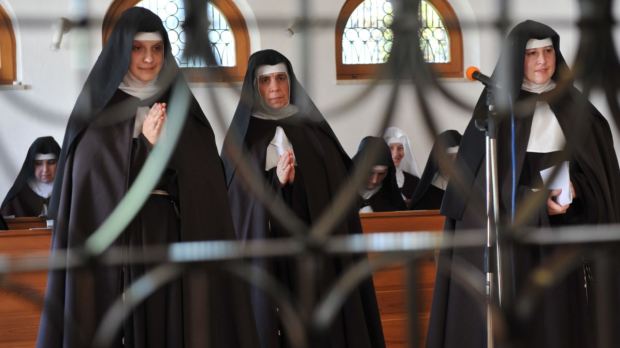 SISTERS OF SAINT CLARE