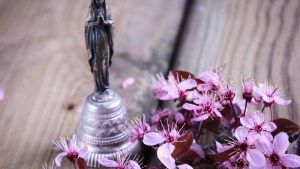 HOLY MARY, TABLE, FLOWER