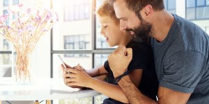 Otroke morate posvariti pred temi tremi stvarmi na socialnih omrežjih