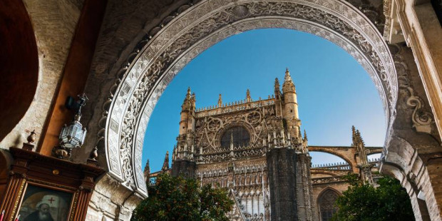 web-world-heritage-sevilla-7-cathedral-alcazar-spain-francisco-manuel-esteban-cc.jpg