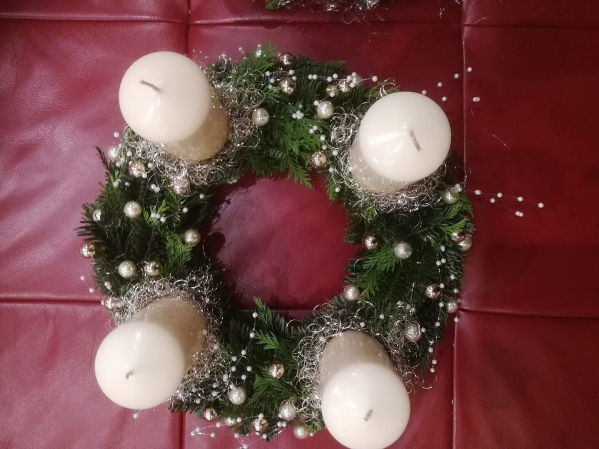 ADVENT WREATH