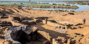 Arheologi odkrili ogromno srednjeveško stolnico, ki naj bi imela kar tri nadstropja