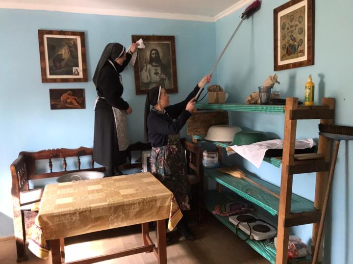 Marijine sestre v Ukrajini