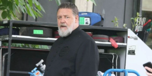 Igralec Russell Crowe je posnel prve prizore v vlogi znanega eksorcista