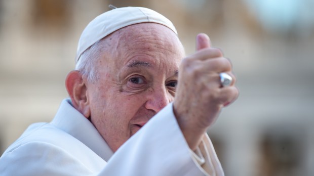 Pope Francis Thumbs up