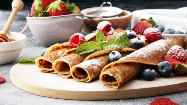 crepes-or-pancakes_beats1_-Shutterstock_1014668125.jpg