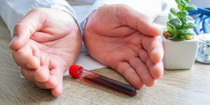Deček je spoznal mladenko, ki mu je darovala kostni mozeg. &#8220;Bogu se zahvaljujemo za vse&#8221;