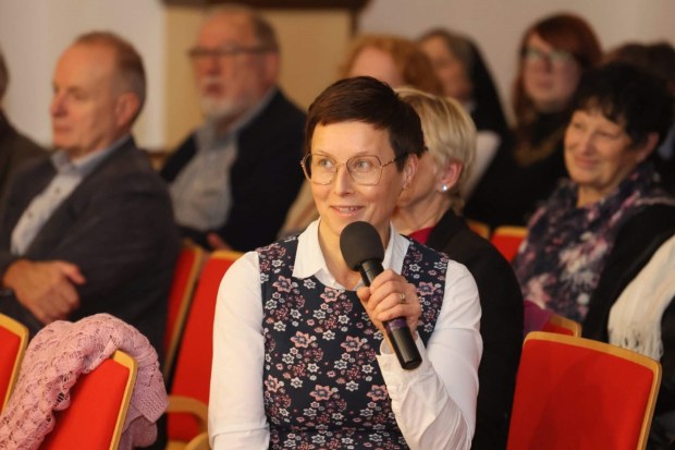 Lidija Sket Kamensek